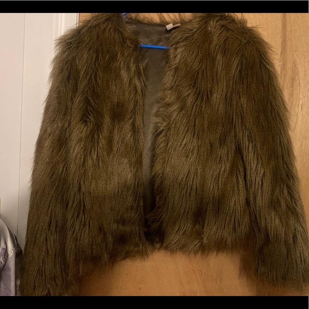 Small faux fur jacket